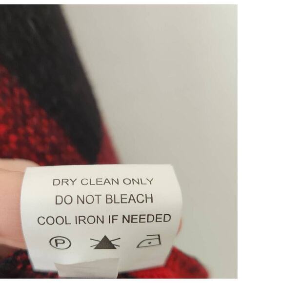 Mud Pie red black buffalo plaid cape OS sleeveless blanket vest - Picture 7 of 8